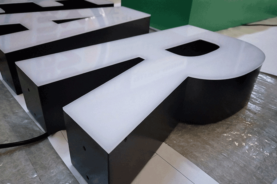 設計製作無邊框字發光標識有哪些作用？